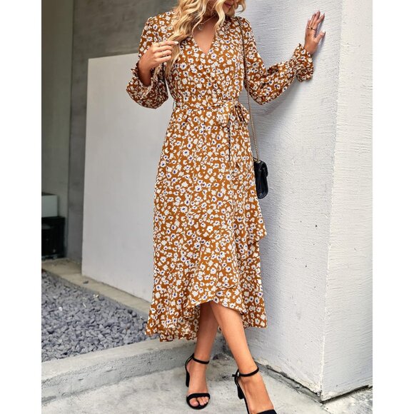 Elegant Floral V Neck Dress with Self Tie Belt - Stylish Wedding & Cocktail Look - Picture 4 of 5